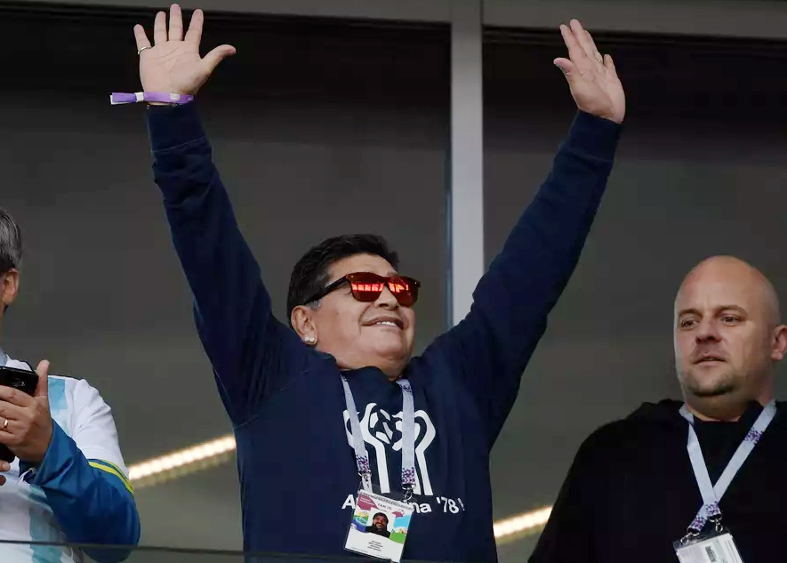 Maradona “trần tình” sau khi bị tố phân biệt chủng tộc

